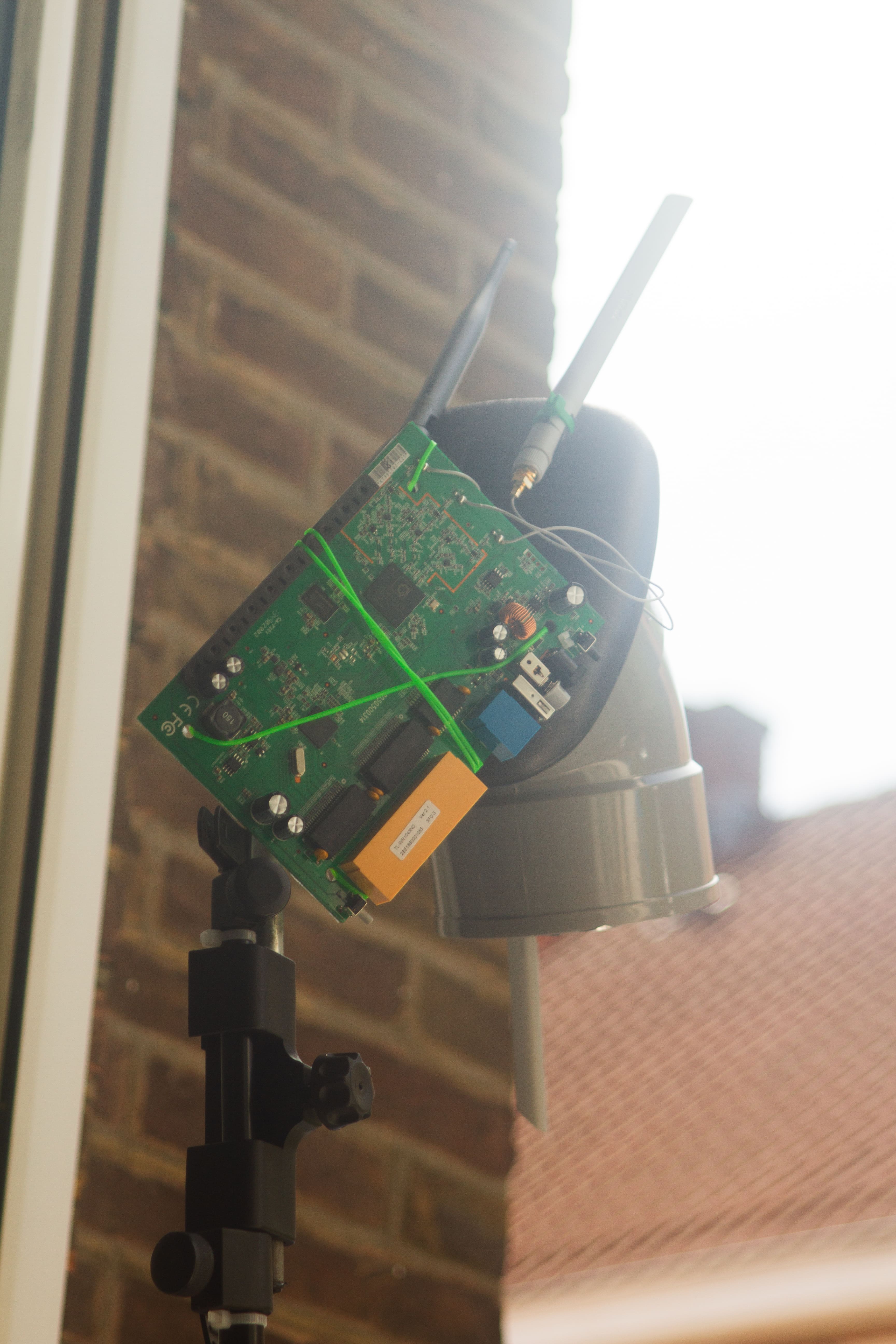 Tripod Antenna