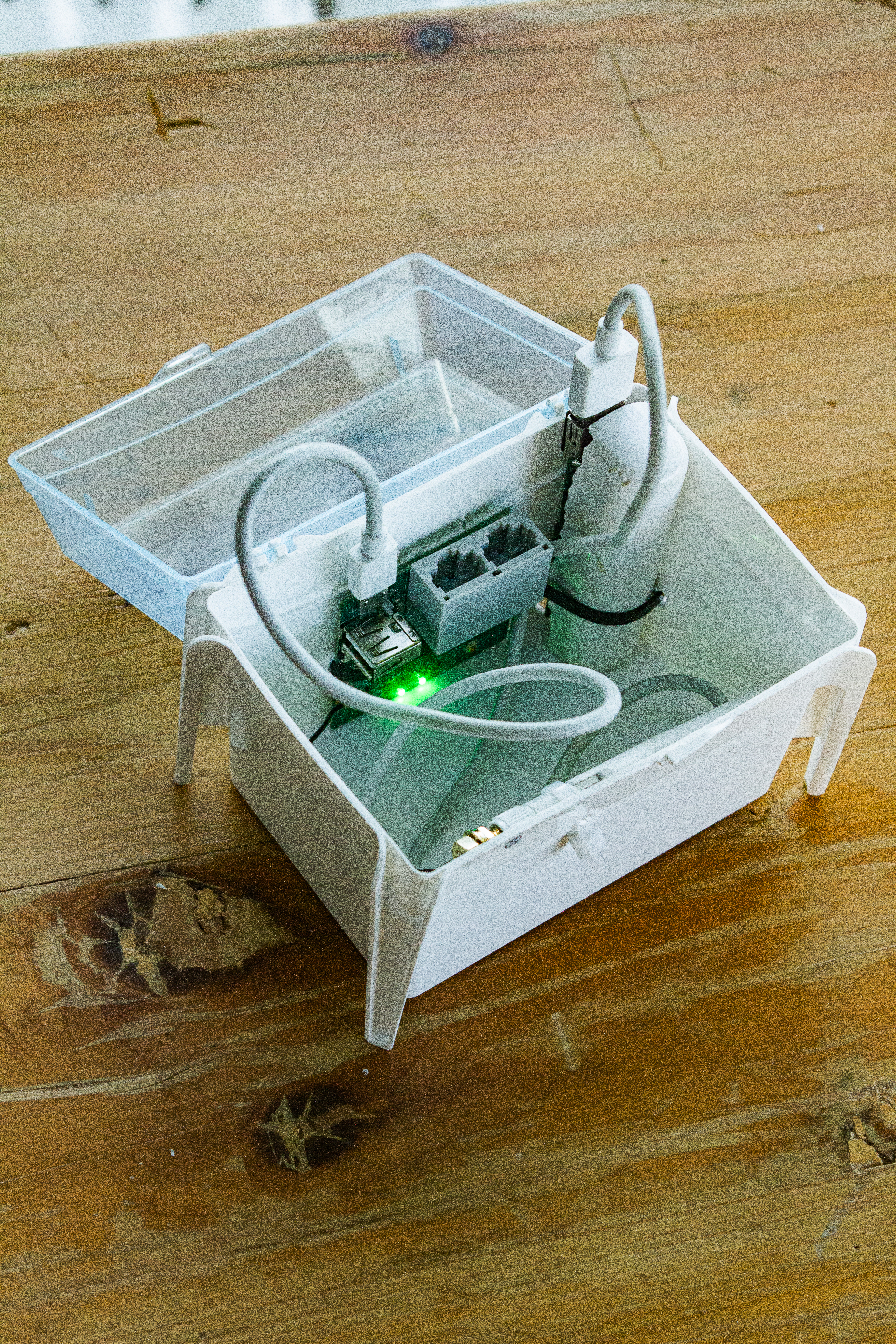 Device 20