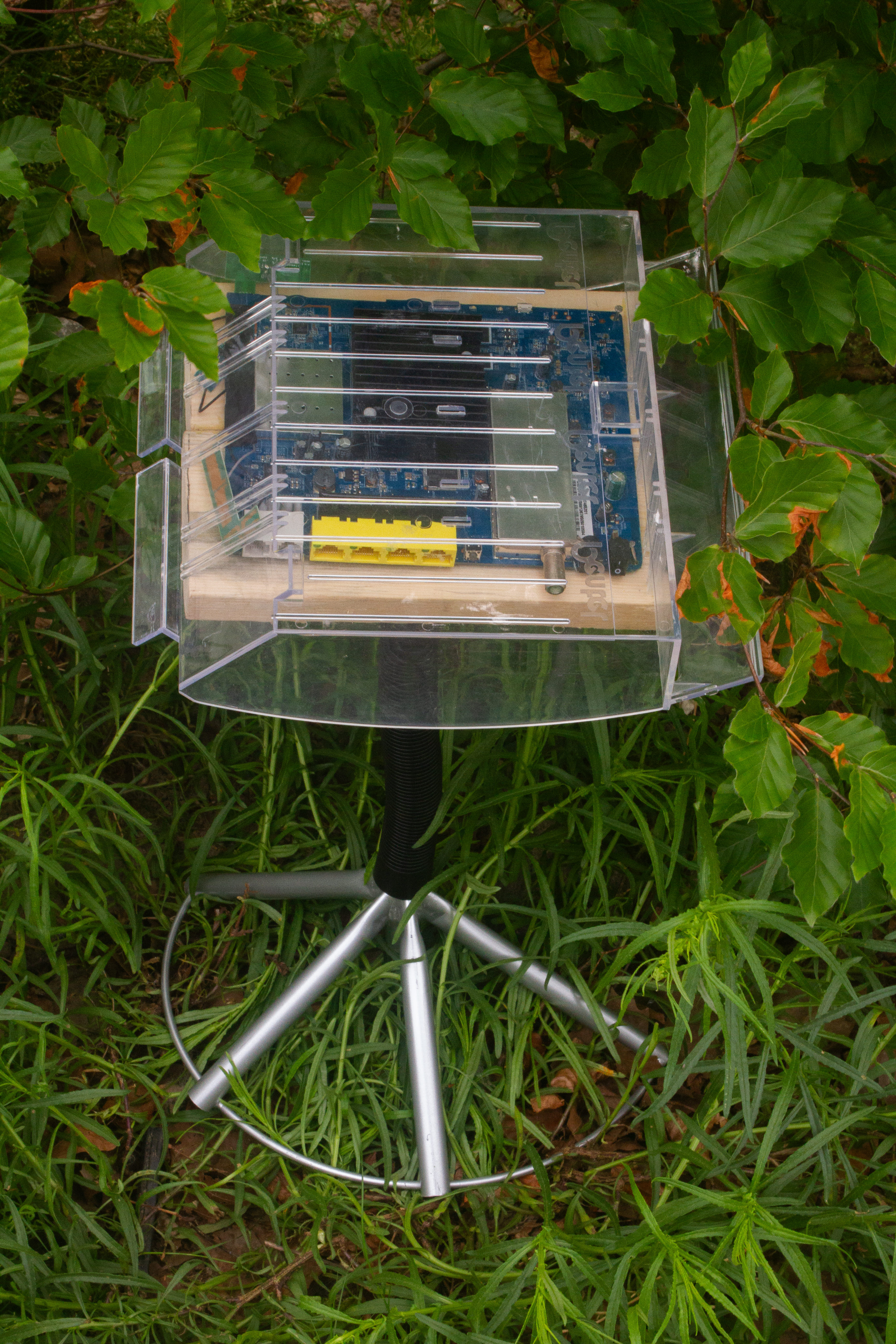 Device 5